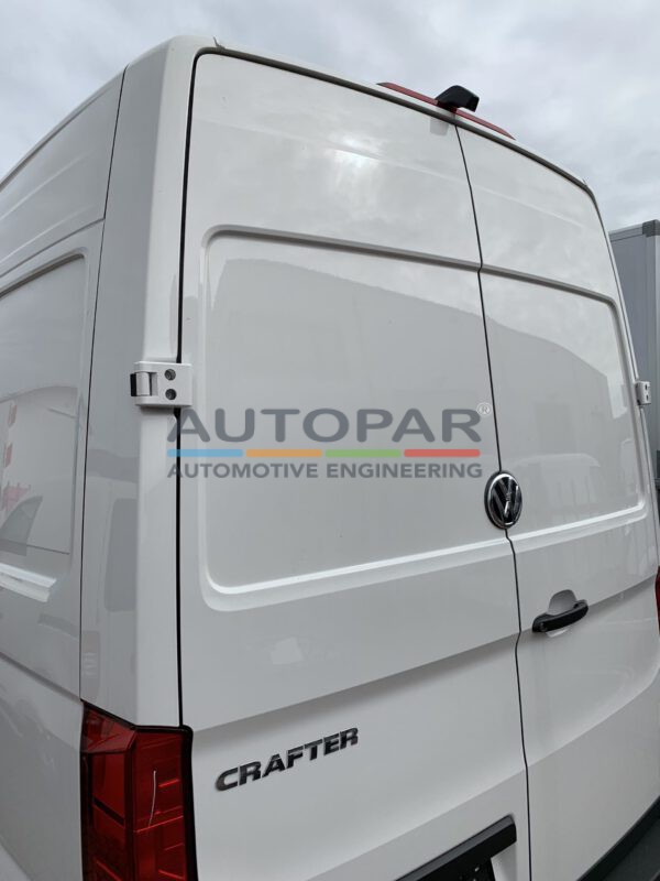 VW Crafter Volkswagen buiten zijkant camera