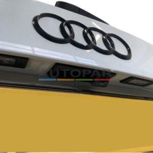 Audi logo Zwart achterklep origineel Audi A3 closeup