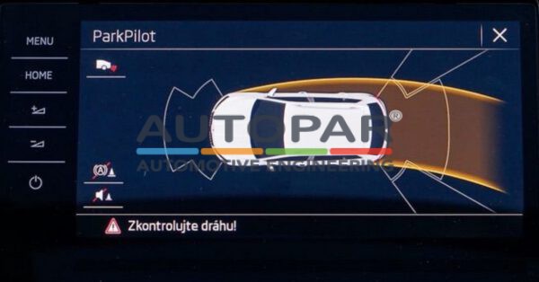 Skoda Scala voor en achter parkeersensoren