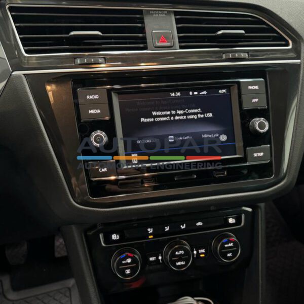 Volkswagen Tiguan Apple Carplay : Android Auto radio