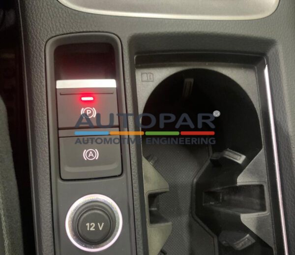 Audi Q3 Hill Hold : Auto Hold - Automatische parkeerrem autopar console